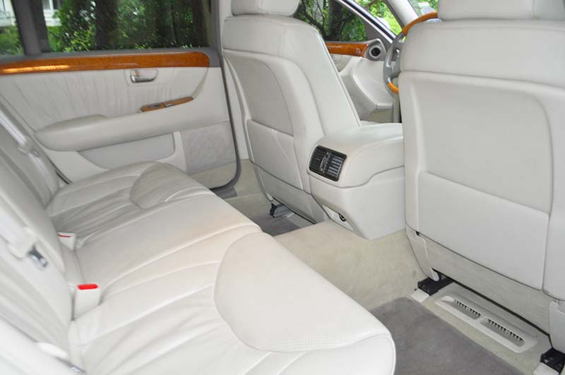 Executive Lexus LS430 Interior